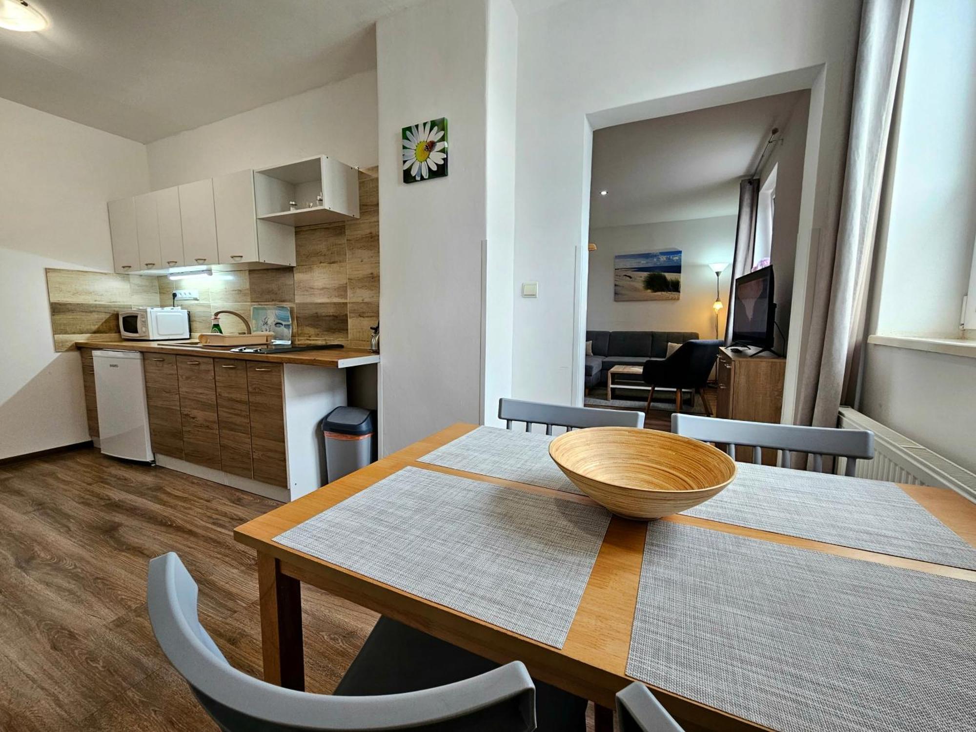 Apartmány Miluška Bešeňová Esterno foto